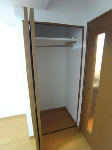収納　（別タイプ参考写真）アイル文京音羽　　文京区音羽1