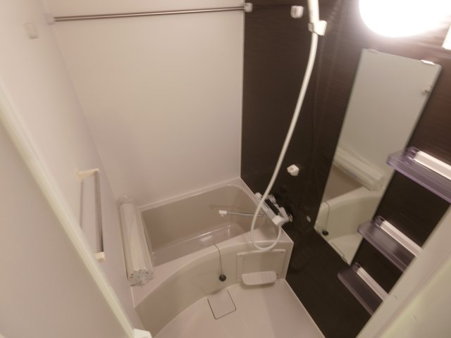 バス・シャワールーム　他のお部屋の参考写真となります。