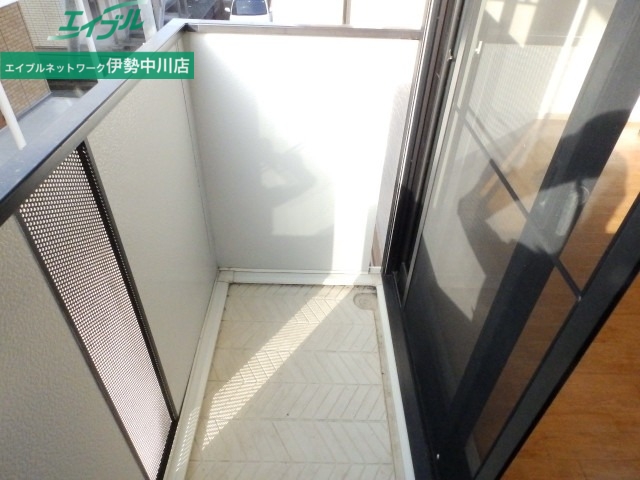 バルコニー　反転タイプ参考写真