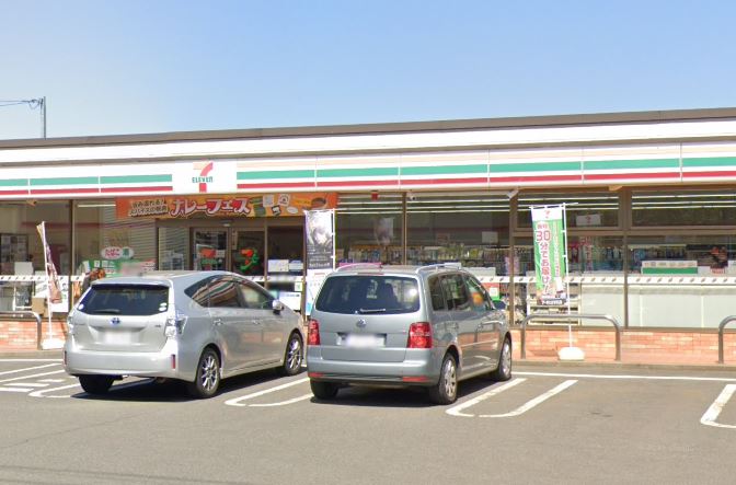 コンビニ　セブンイレブン 小金井緑町1丁目店（コンビニ）まで304m
