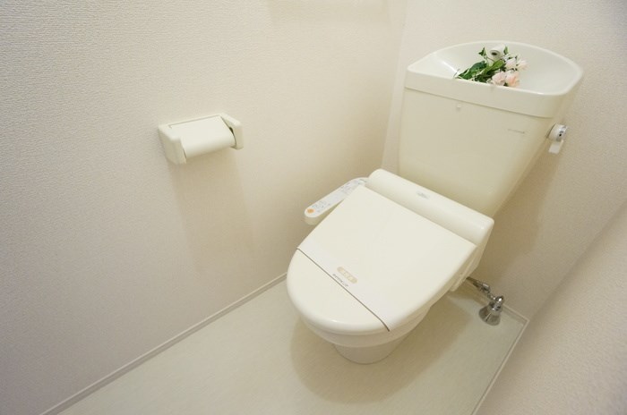 トイレ　※別部屋参考写真