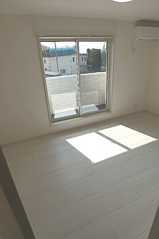 居室・リビング　別部屋参照写真