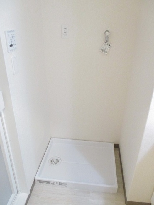 その他設備　同じ部屋タイプの別部屋の写真です。現況と異なる場合は現況を優