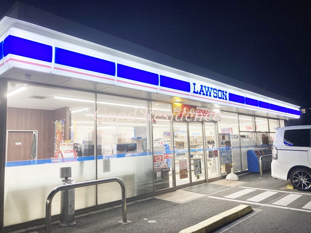 コンビニ　ローソン 横浜鴨居町店（コンビニ）まで487m