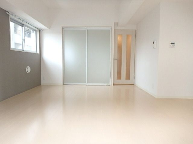居室・リビング　広々リビング