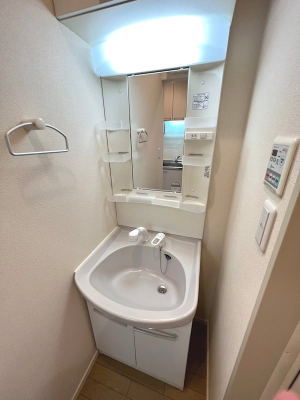 洗面設備　別号室の参考写真です。