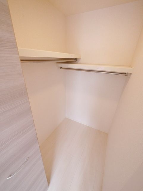 その他設備　★たっぷり収納できるウォークインクローゼット★