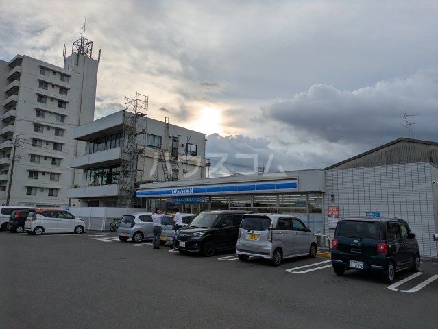 コンビニ　ローソン 静岡西脇南店（コンビニ）まで534m