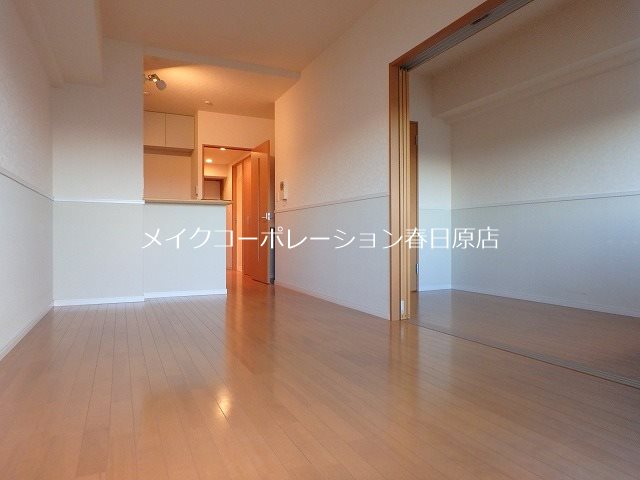居室・リビング　写真は同型タイプ