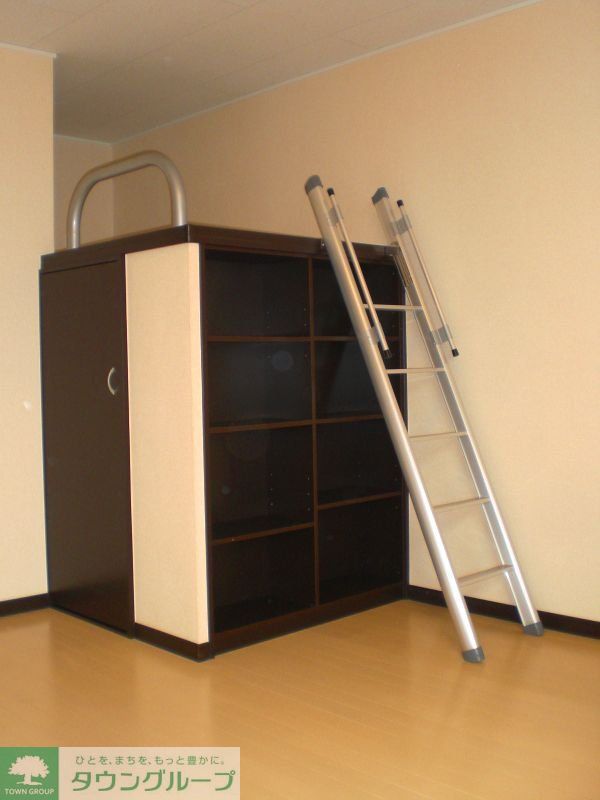 その他部屋・スペース　大容量の収納付ベットです。