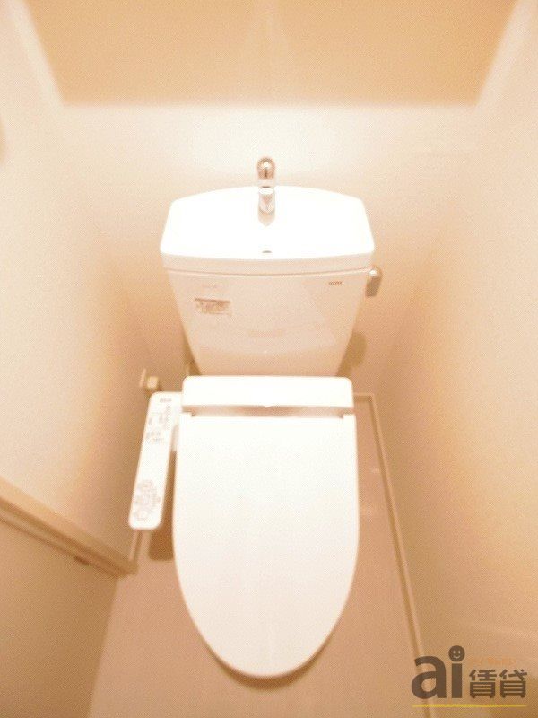 トイレ　※同仕様写真