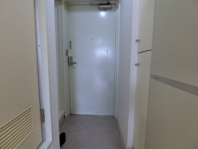 玄関　＊別室参考