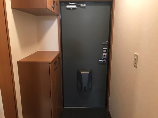 玄関　玄関