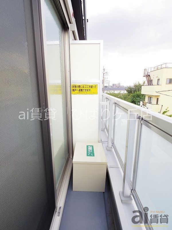 バルコニー　※同仕様写真