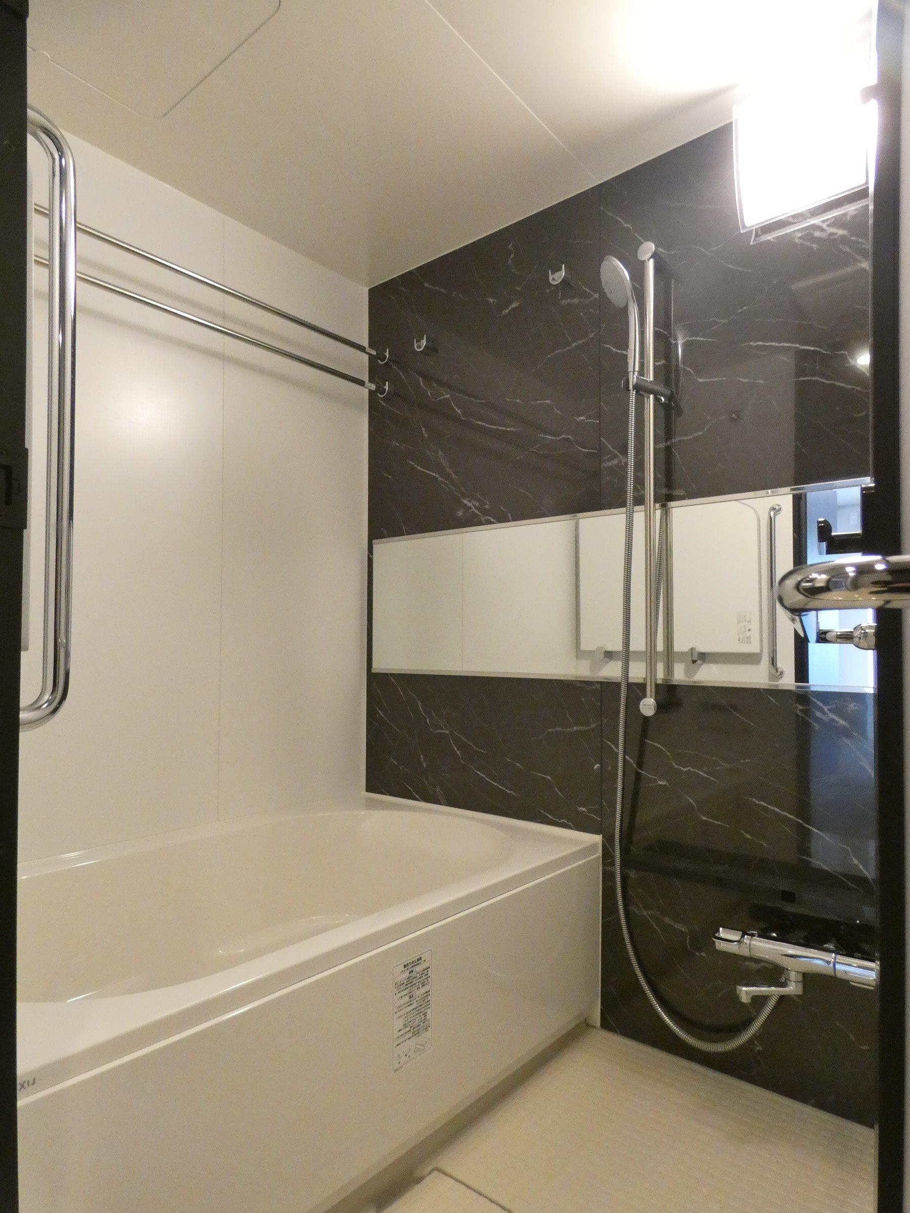 バス・シャワールーム　バス※別部屋参考写真
