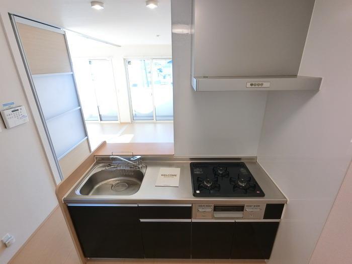 キッチン　※別部屋写真。現状優先。