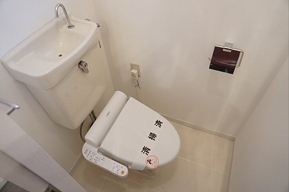 トイレ　★お問い合わせはウィンズ千歳烏山まで★
