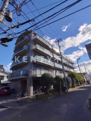 建物外観　外はこのようになっています