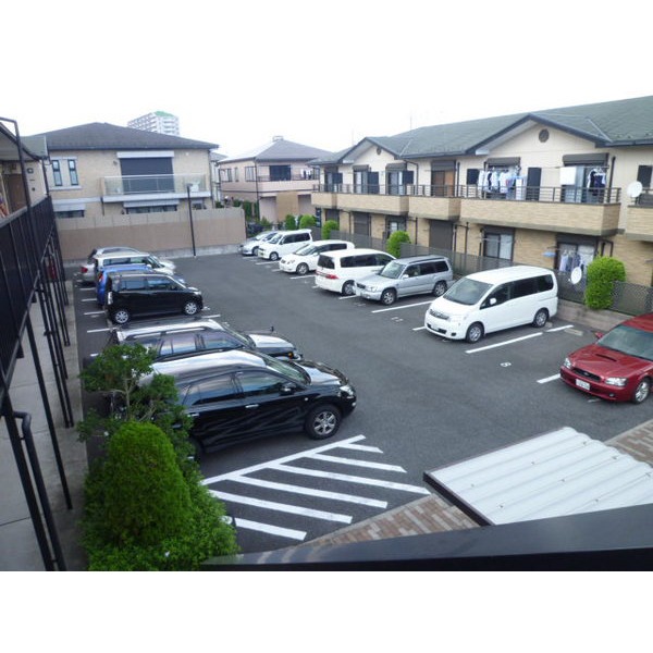 駐車場　駐車場