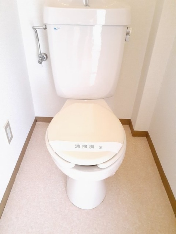 トイレ　図面と現状に相違がある場合には現状を優先