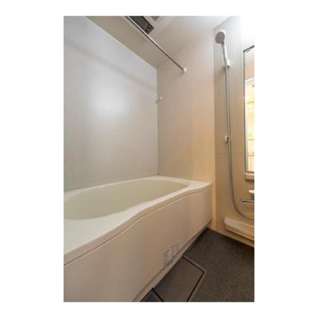 バス・シャワールーム　※写真は同タイプ住戸です。