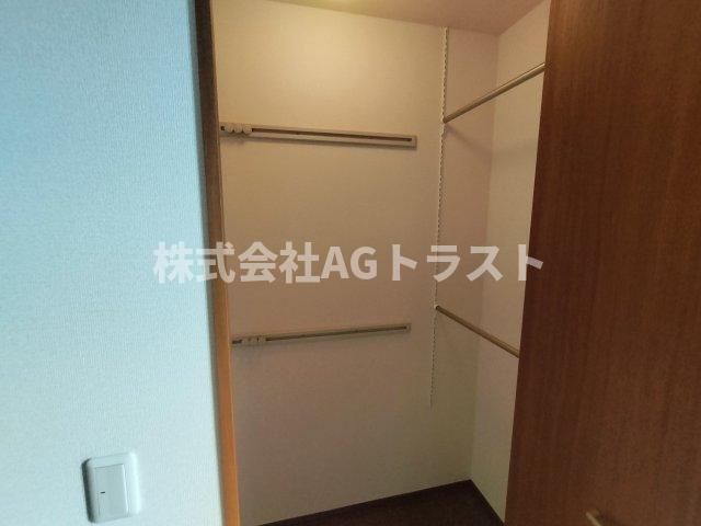 収納　※掲載写真は同建物内の別室のものです。