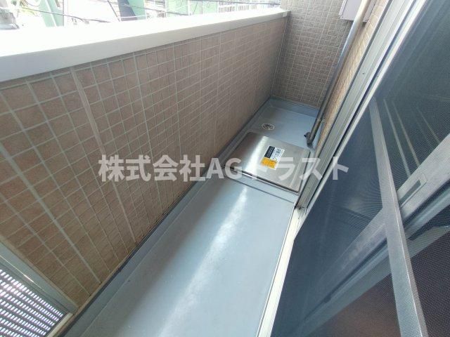 バルコニー　※掲載写真は同建物内の別室のものです。