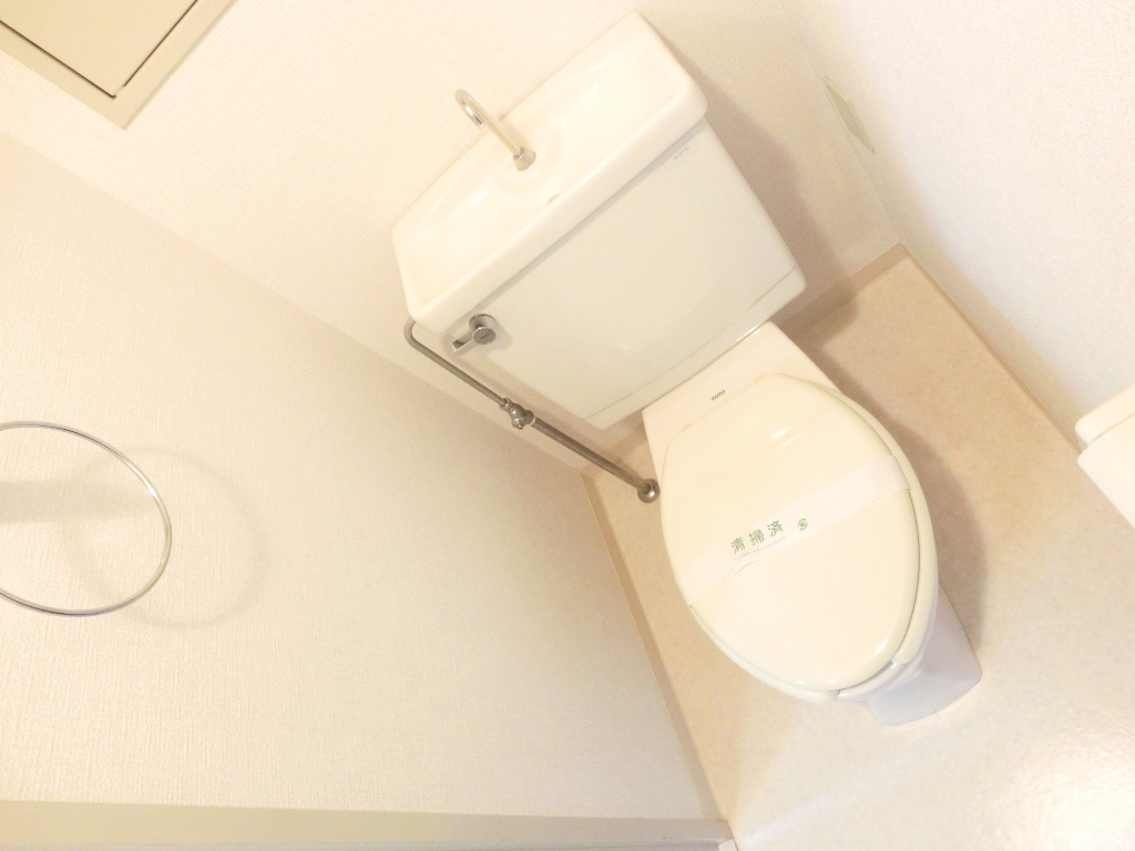 トイレ　※別部屋参考写真☆