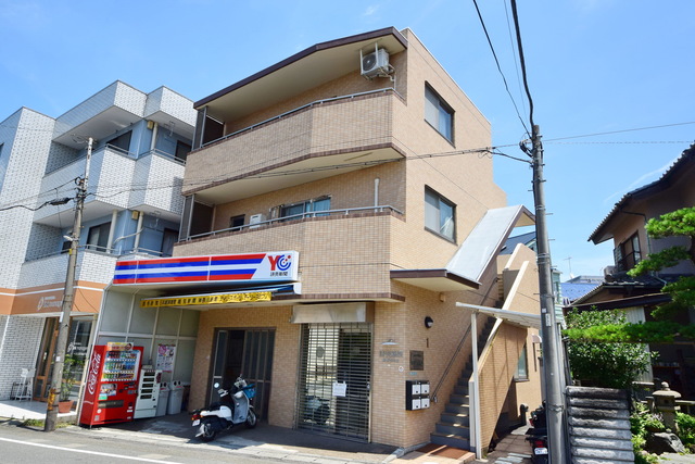 建物外観　～新生活はココからっ～