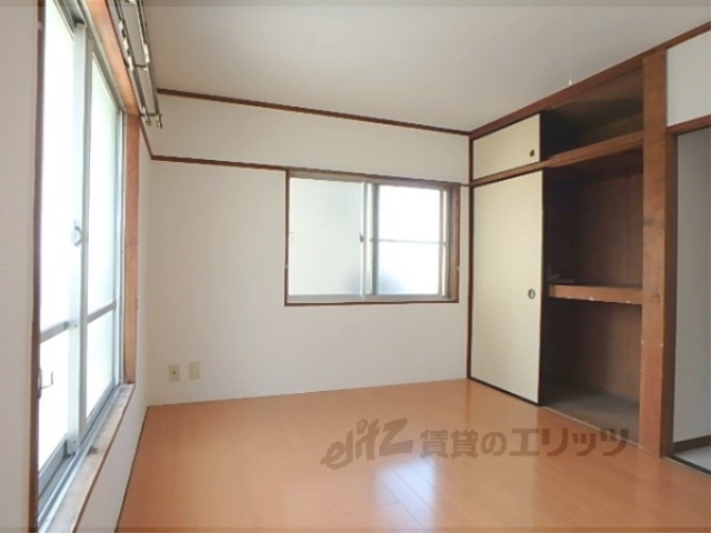 居室・リビング　洋室