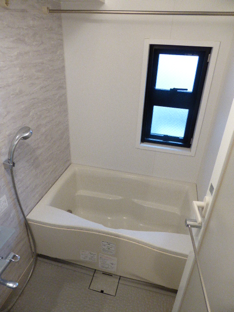 バス・シャワールーム　バス※別部屋参考写真
