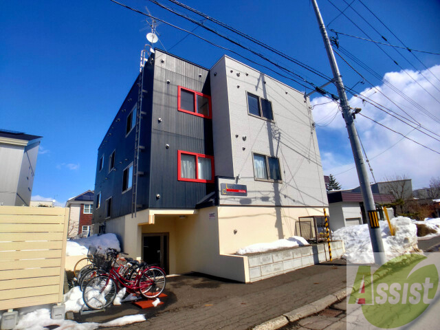 建物外観　札幌市北区北二十四条西「ラピスコート北２４条」