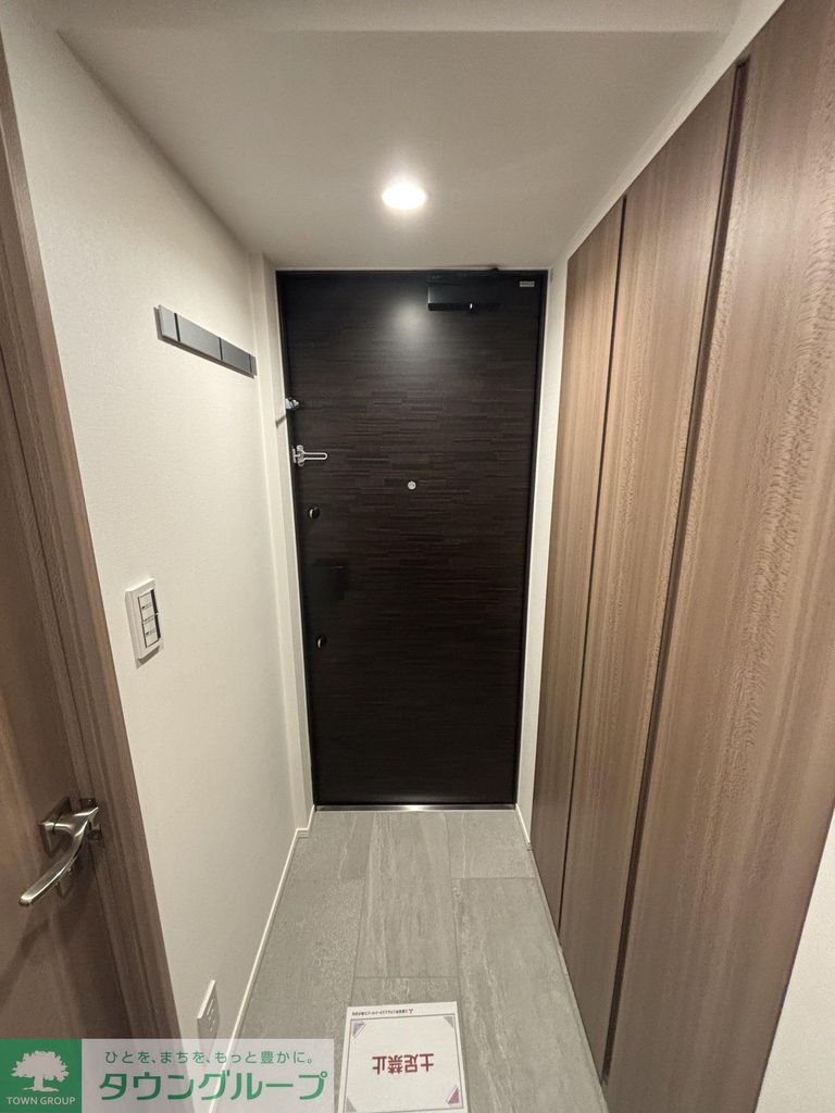 玄関　設備