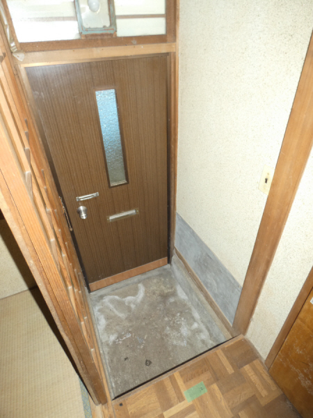 フラット東須磨の玄関写真
