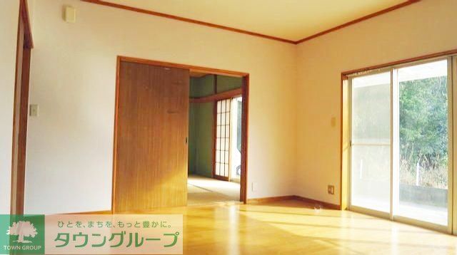 居室・リビング　お問合せはタウンハウジングまで！※現地待合わせ相談可能