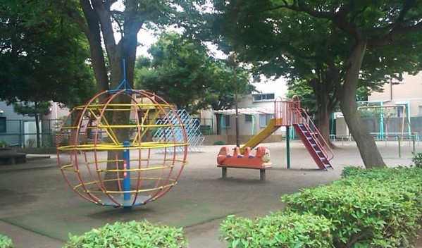 公園　松原公園(世田谷)（公園）まで1227m