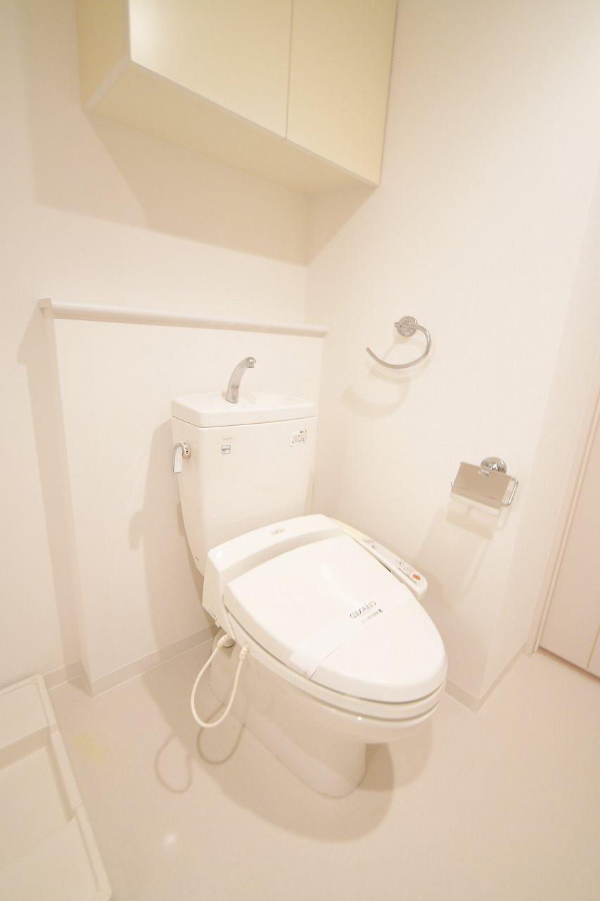 トイレ　写真は同タイプ住居です。