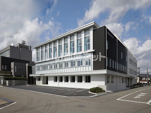 その他　福井歯科専門学校（その他）まで824m