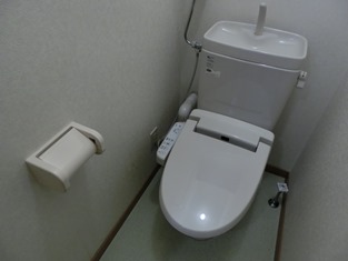 トイレ　同タイプ内観です