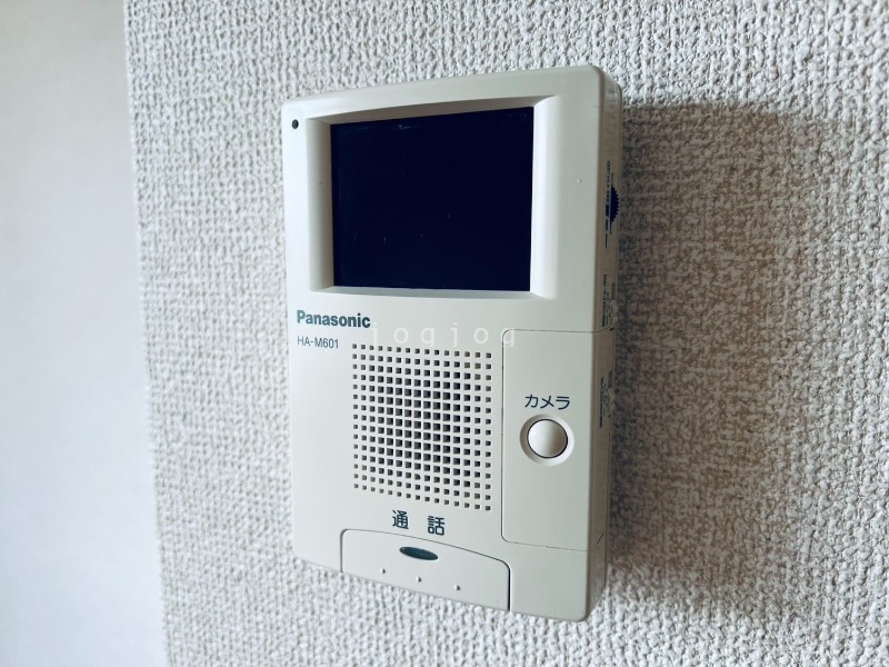 セキュリティ　モニター付きインターホンで来客確認も安心です！