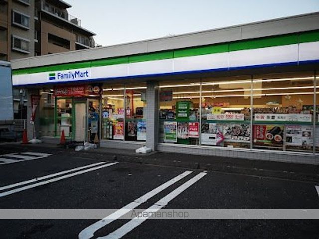 コンビニ　ファミリーマート川崎中瀬店（コンビニ）まで335m