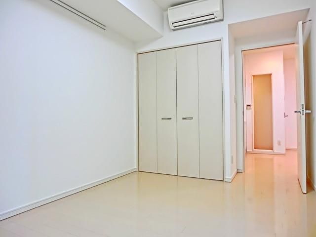 居室・リビング　※別部屋の参考写真です。