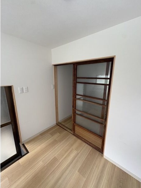 立花町1丁目連棟住居の内装写真
