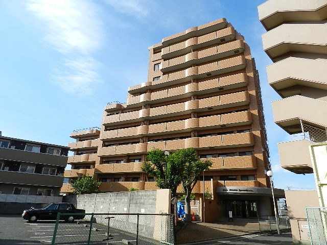 ライオンズマンション城野駅前の外観写真
