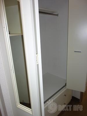 収納　スチューデントパーク府中