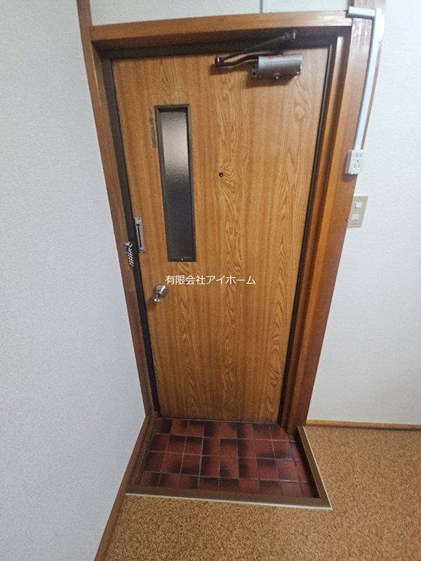 木村ビルの玄関写真
