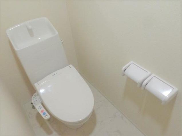 ＪＲ南武線 西国立駅 徒歩18分 2階建 築2年のトイレ写真