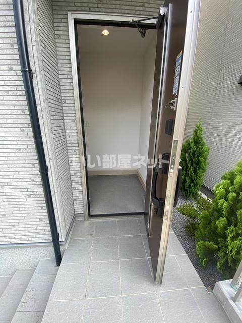 Sumai-to練馬区大泉町02の玄関写真