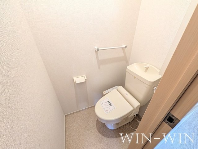 シエロアスル鷹丘 Iのトイレ写真