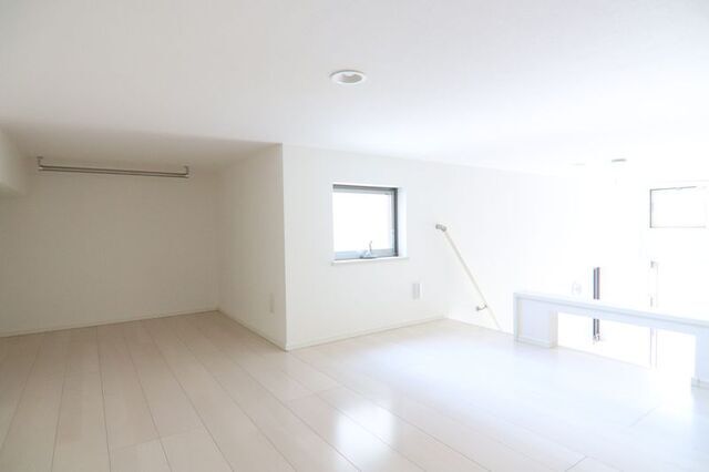 居室・リビング　※別室の参考写真の為、現況優先です。